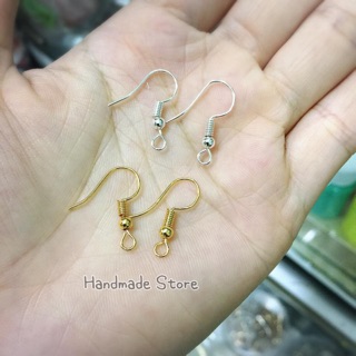 Móc khuyên tai (khoảng 50c)