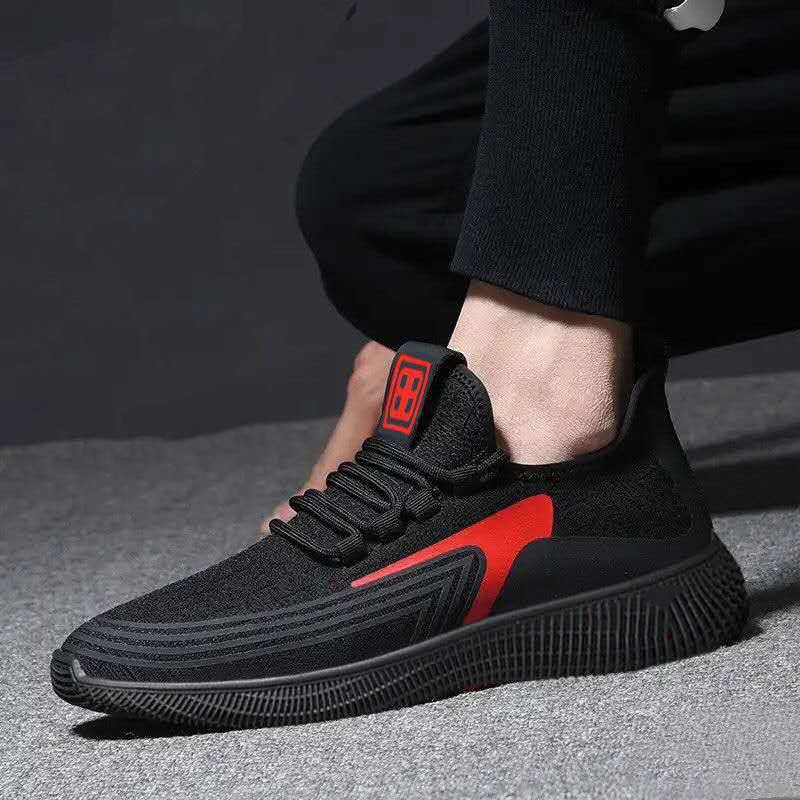 Giày thể thao nam Sport WWB đen viền đỏ đế giá siêu rẻ | BigBuy360 - bigbuy360.vn