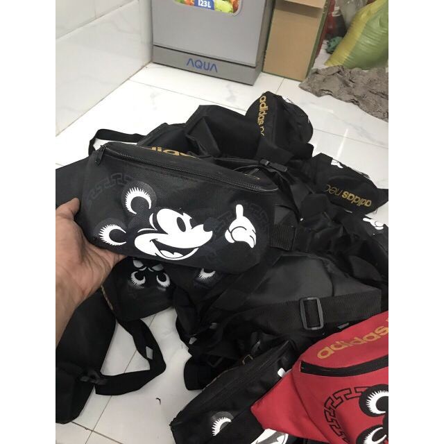 (HOT) Túi đeo chéo chuột MicKey Cao cấp-Túi đeo chéo- Thời trang-Phong cách-Cá tính-Đảm bảo chất lượng | BigBuy360 - bigbuy360.vn