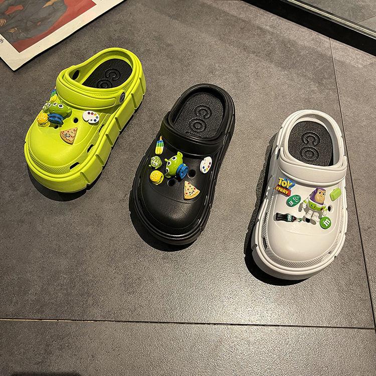 Xăng đan bít mũi đế dày thoáng khí họa tiết hoạt hình thời trang xuân hè 2022 cho nữ