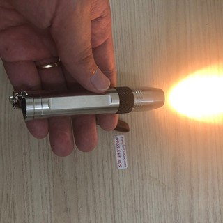 Đèn pin Supfire S9 ánh sáng vàng chuyên dụng kiểm tra đá quý