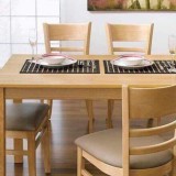 Bộ bàn ghế ăn cabin