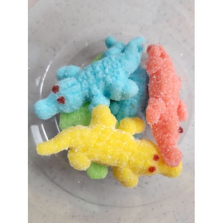 1 hộp 100g kẹo dẻo cá sấu - tuổi thơ dữ dội