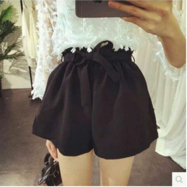 Quần đùi ống rộng cột nơ eo