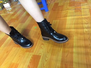 Boot cổ cao(250k sale còn 155k)