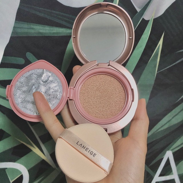 Phấn nước cao cấp