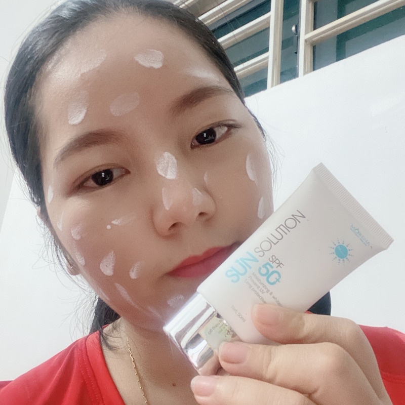 Kem Chống Nắng Morena Huyền Phi - Chống Nắng Siêu Đỉnh, Nâng Tone 24h, Thẩm Thấu Không Bết Rít
