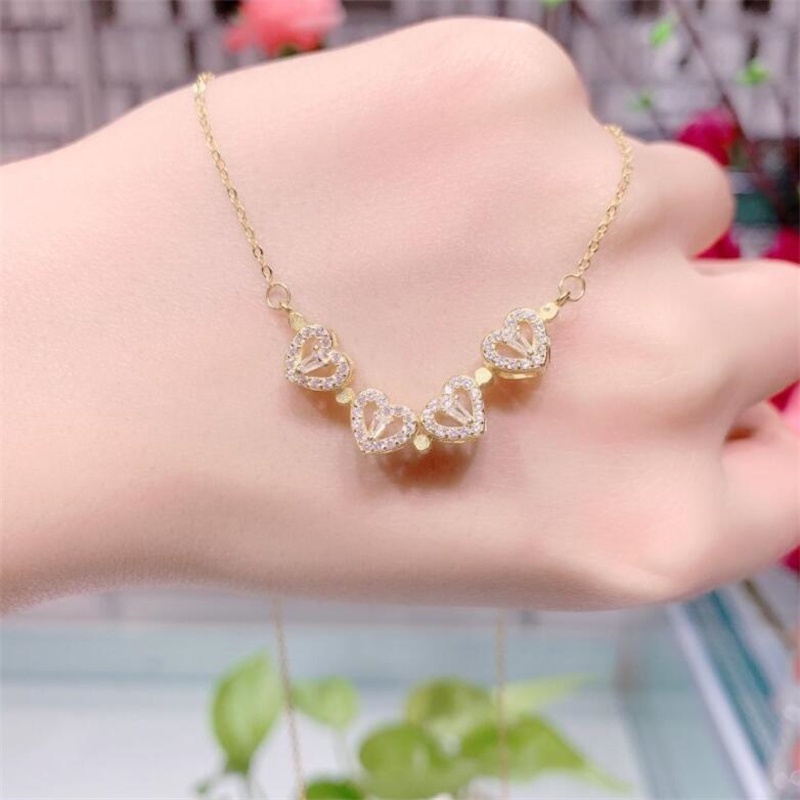 Vòng cổ Nữ Mặt Hình Cỏ Bốn Lá Đính Đá Sang Trọng