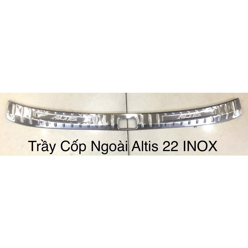 Chống trầy cốp trong ngoài inox xe Toyota corolla Altis 2022+