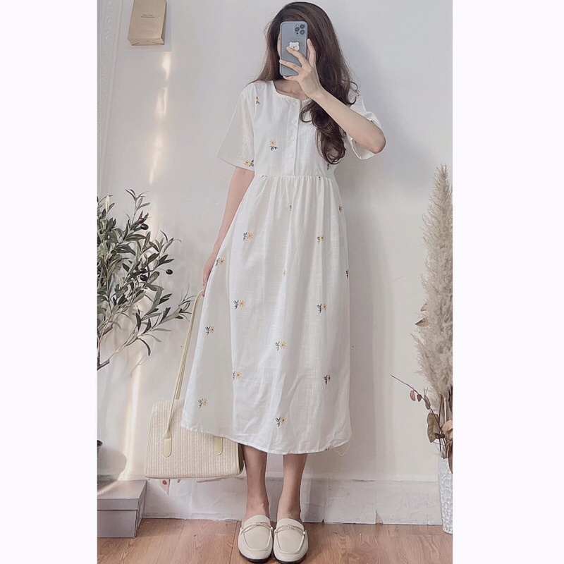Váy Babydoll hoa cúc chất đũi thô xước/ Đầm váy dáng dài thêu hoa đũi xước thắt eo