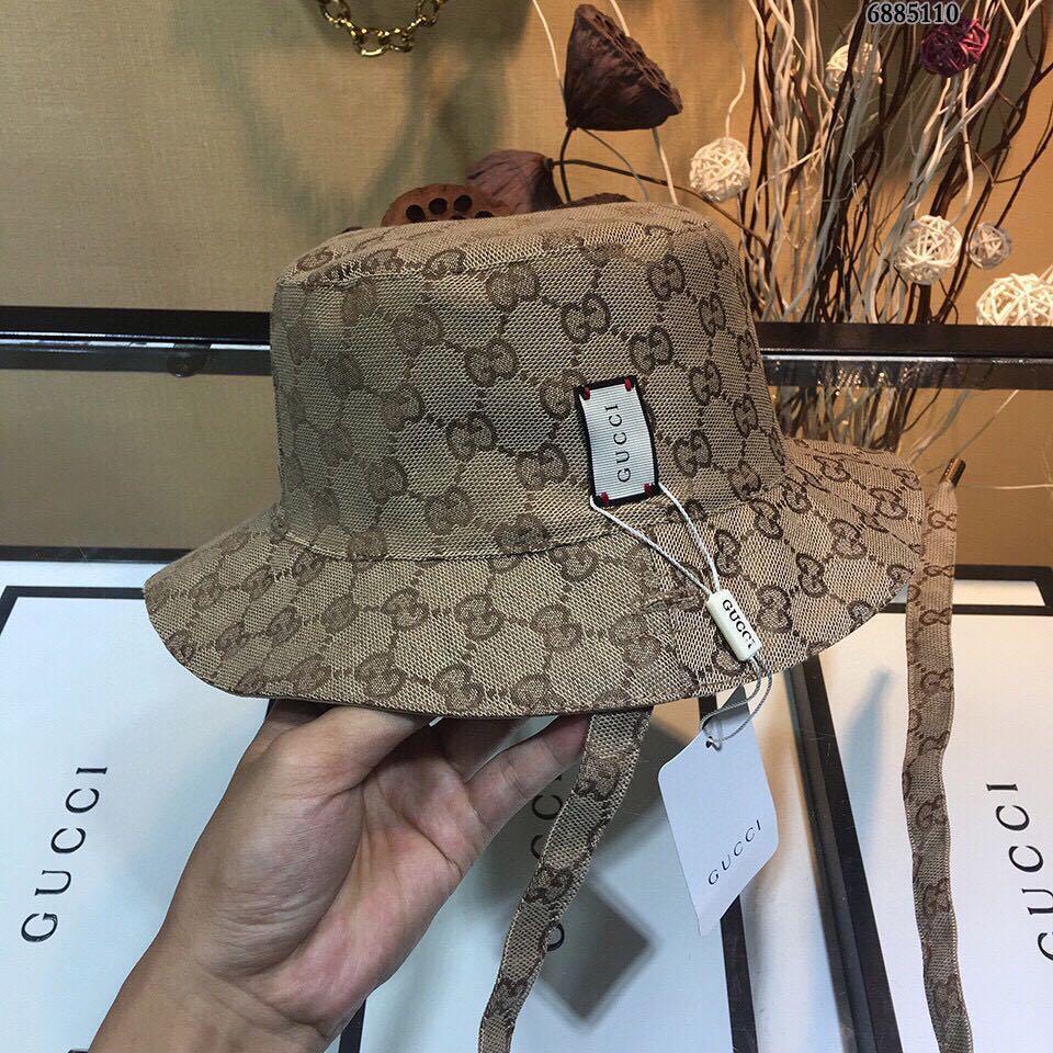 Nón Bucket Gucci Hai Mặt Chống Gió Có Thể Gập Gọn Phối Dây Đeo Thời Trang Cho Nam Và Nữ