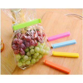 Kẹp miệng túi thức ăn dở dang