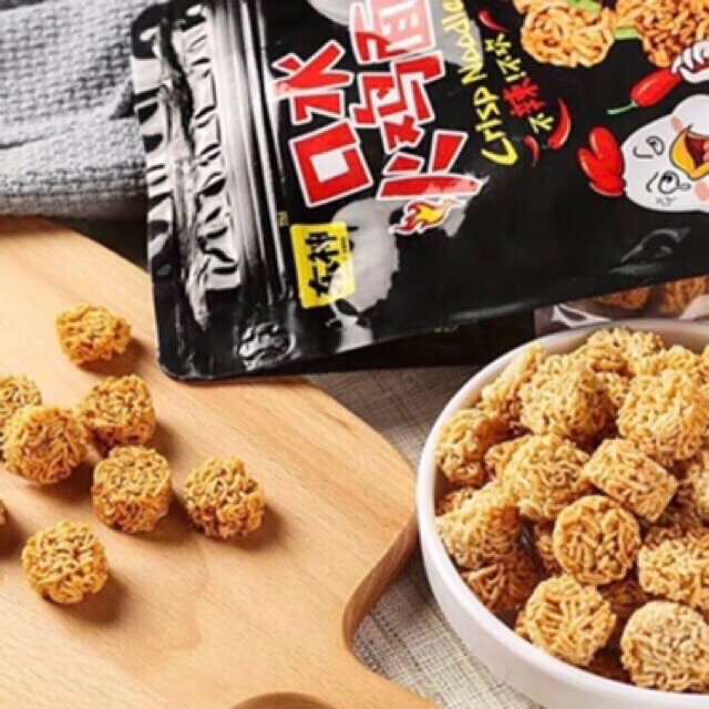 1 BỊCH 12 GÓI SNACK MỲ GÀ CAY VIÊN THÁI LAN