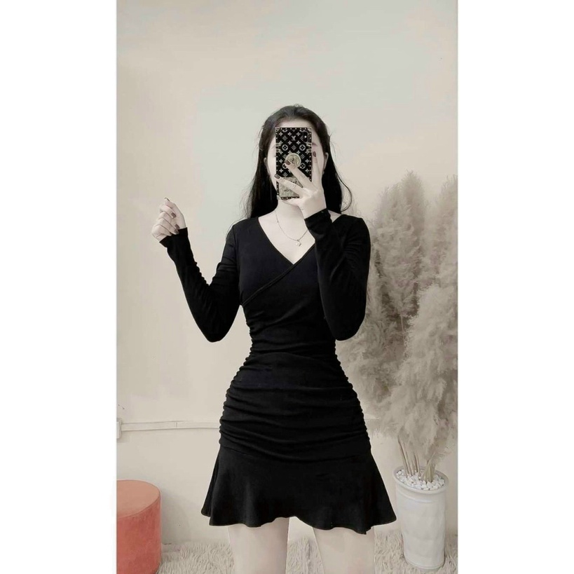 Đầm Body Đuôi Cá Cổ Tim Màu Đen Chất Thun Gân Co Giãn Tốt Mặc Đẹp Tôn Dáng [NEW UNISEX]