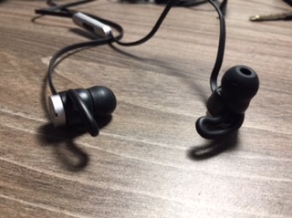 Núm tai nghe Beats