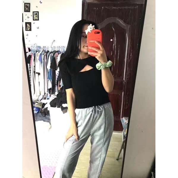 A10 Áo Len Montoghi Gân Xoắn Ngực Hở Lưng Nhẹ Hè Thu