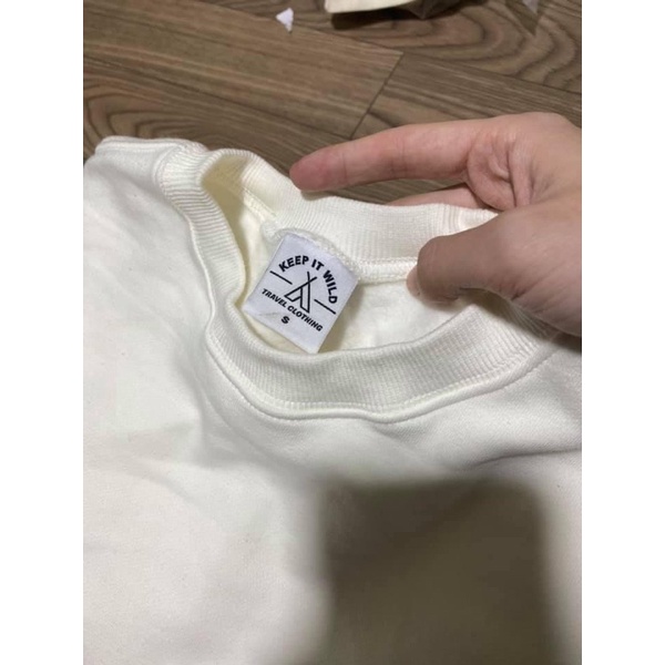 Áo nỉ Camp Varsity Travel