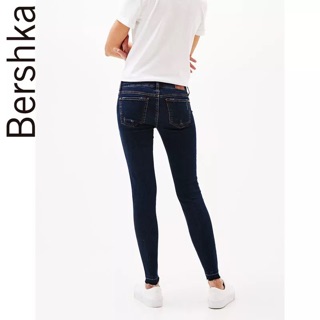 Quần jeans Bershka (gửi mẫu quần vào inbox nhé)