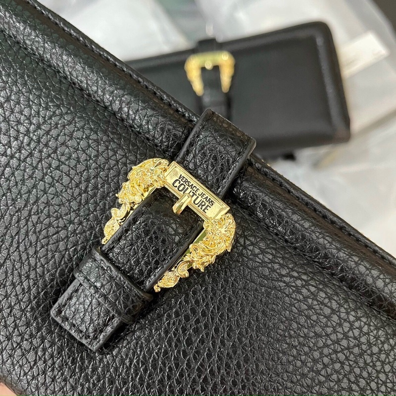 Ví dài versace