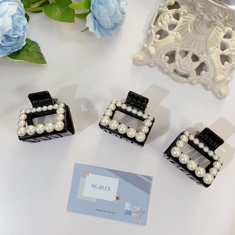 Kẹp càng cua đính nhọc trai phong cách Hàn Quốc