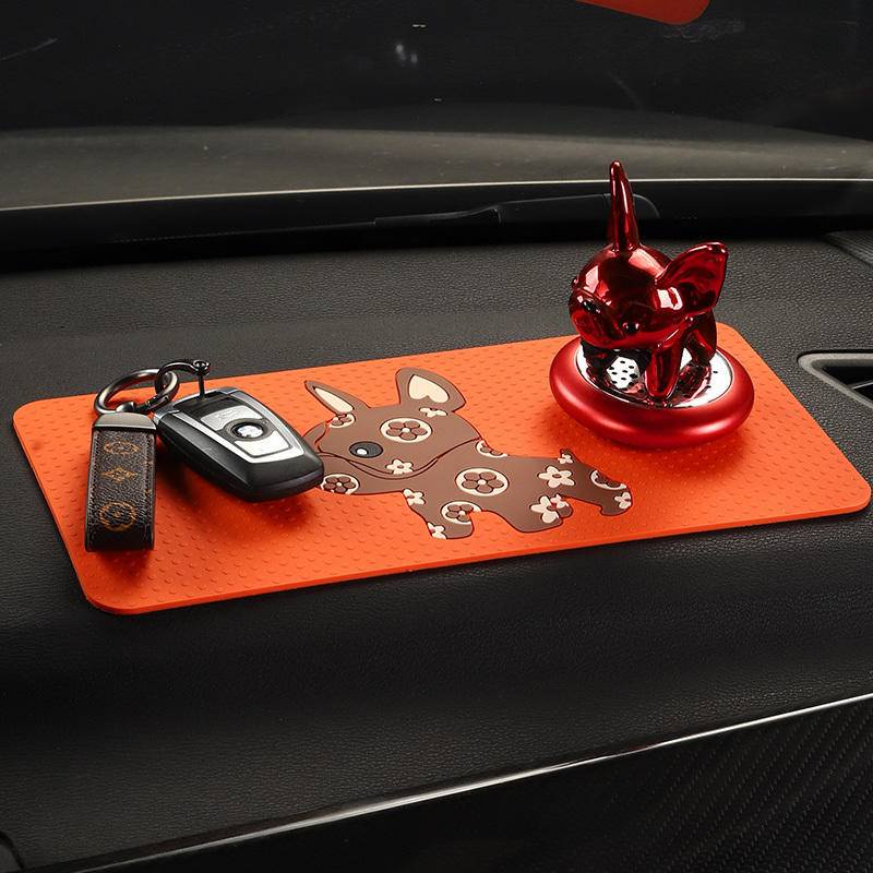 Tấm chống trượt để Điện Thoại/Nước Hoa Trên Xe Hơi Hình chó Bull Cool Ngầu