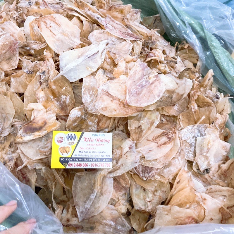 MỰC KHÔ CA MAU LOAI NGON 500g đuoc 100-120con