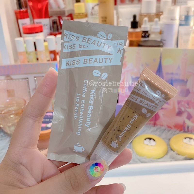 Tẩy tế bào chết môi Cà phê KB