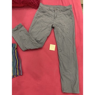 quần jeans dài ống loe size S Xs