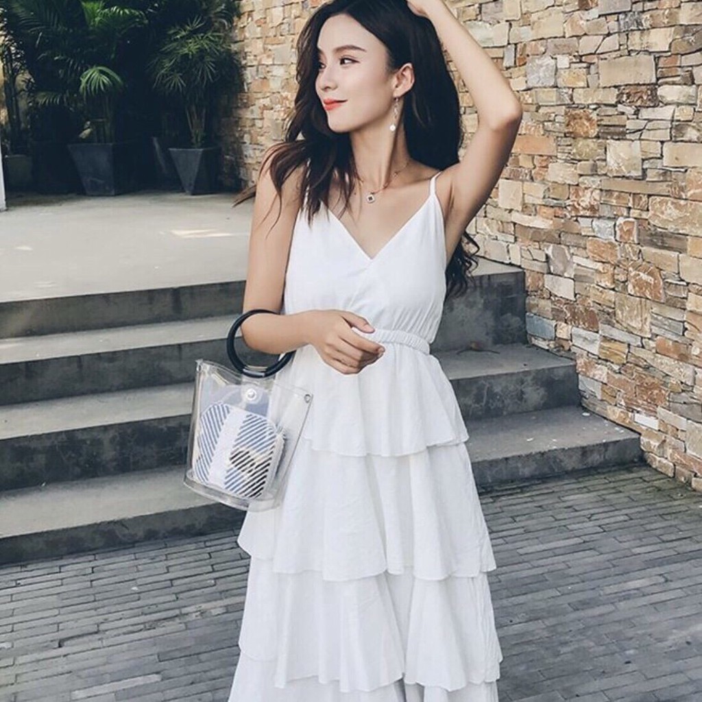 DM473 - Đầm Maxi Hai Dây Trắng Nhiều Tầng | BigBuy360 - bigbuy360.vn