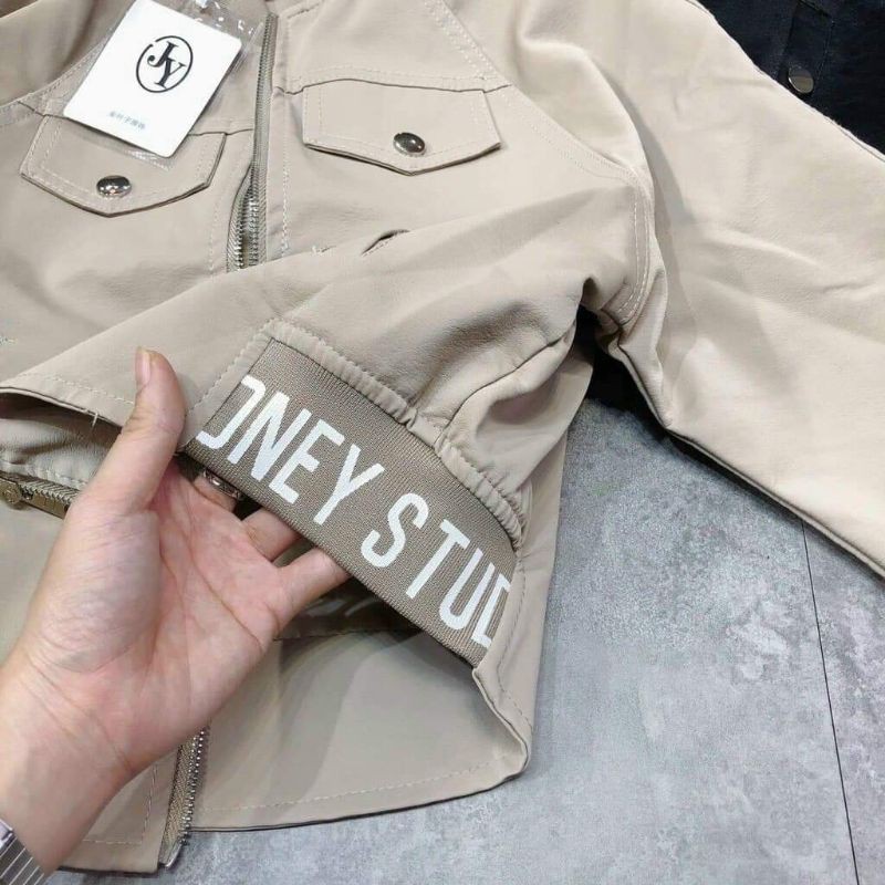 Áo khoác da bomber chun chữ siêu hót BCi