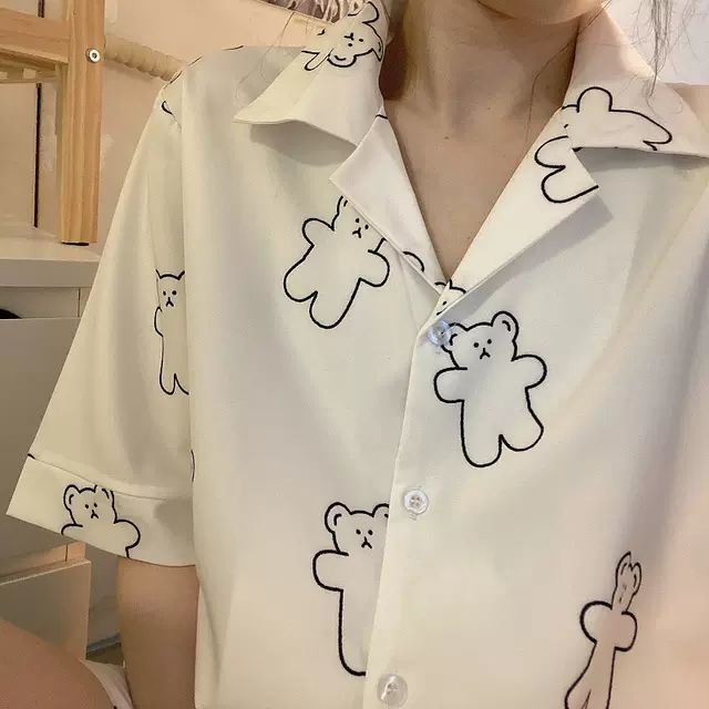 Set đồ ngủ mặc nhà tay ngắn in họa tiết gấu xinh xắn cho nữ