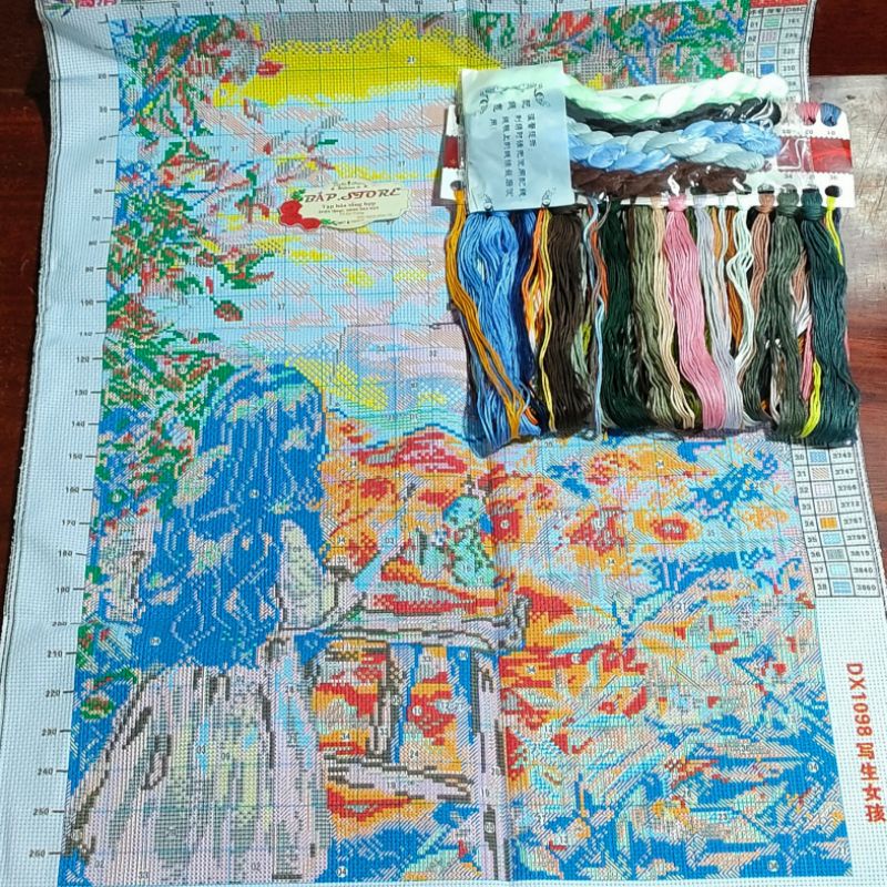 Tranh thêu chữ thập chibi. Tranh thêu cô gái chibi