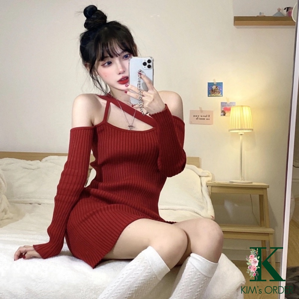 Đầm len nữ màu đỏ dáng body ôm sát, váy hai dây len cổ thuyền dài tay trễ hở vai đi Noel giáng sinh đi tiệc đi bar sexy