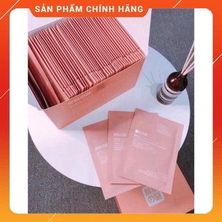 Mặt nạ nhau thai cuốn rốn nhật