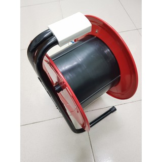 Rulo cuốn dây điện có CB chống giật