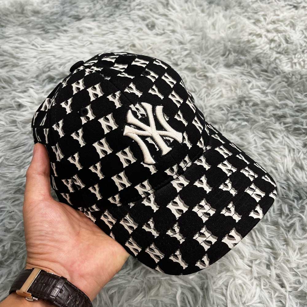 Nón lưỡi trai, nón kết BURBERRY LONDON LOVE NEW HOT 2023