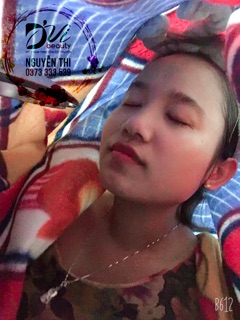 Xông mặt ngãi cứu D’vi