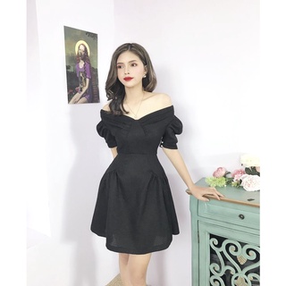Đầm dạ xòe trễ vai tay bồng màu đen MINADY