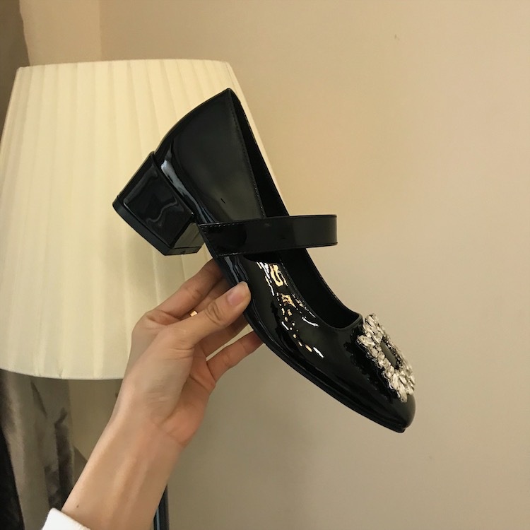 Giày da mũi vuông đính kim cương giả thời trang cổ điển