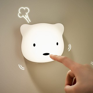 Đèn ngủ,đèn trang trí hình gấu cảm ứng chạm mũi