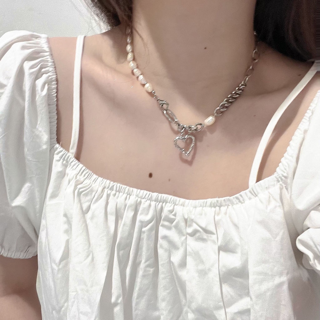 Vòng cổ Mặt Trái Tim Rỗng Đính Ngọc Trai Phong Cách Thời Trang Đơn Giản