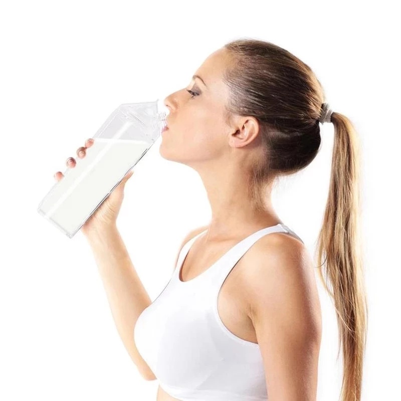 Bình nước trong suốt dung tích 500 /1000ml tiện dụng