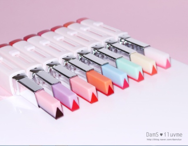 Gom od Son Thỏi 2 Màu Laneige Two Tone Tint Lip Bar