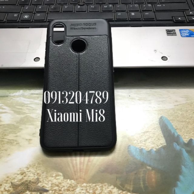 Ốp lưng auto focus Xiaomi Mi 8 giả da cao cấp
