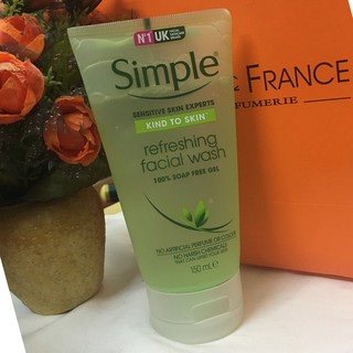 Sữa Rửa Mặt Dạng Gel Simple Kind To Skin Refreshing Facial Wash Gel Dành Cho Da Nhạy Cảm 150ml