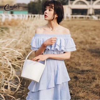 Đầm trễ vai sọc bèo dễ thương và xinh xắn