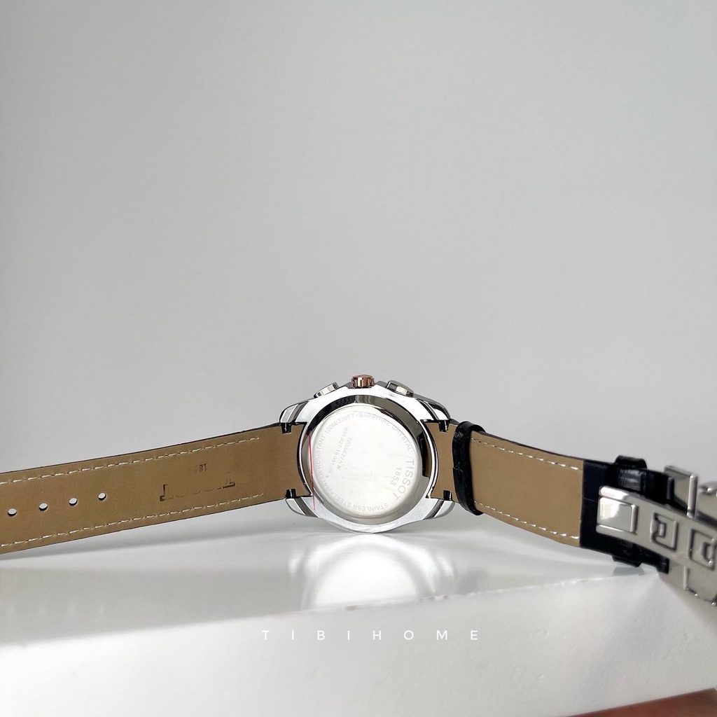 Đồng hồ nam TS size 40mm da gồ, dành cho cổ tay vừa hoặc to. Mặt đồng hồ dày giúp cổ tay trở nên mạnh mẽ và săn chắc hơn
