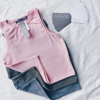 Combo 30 Áo Croptop cho Khách
