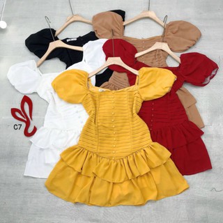 Jumpsuit voan xếp ly bèo tầng nút bọc
