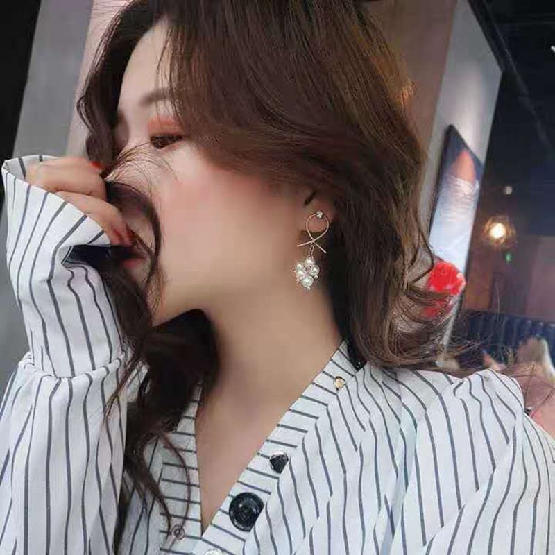 Bông Tai Dáng Dài Đính Hạt Ngọc Trai Thanh Lịch Cho Nữ